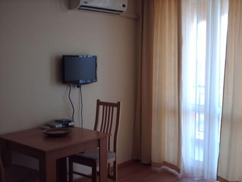 Chateau Aheloy Hotel Pomorie Habitación foto